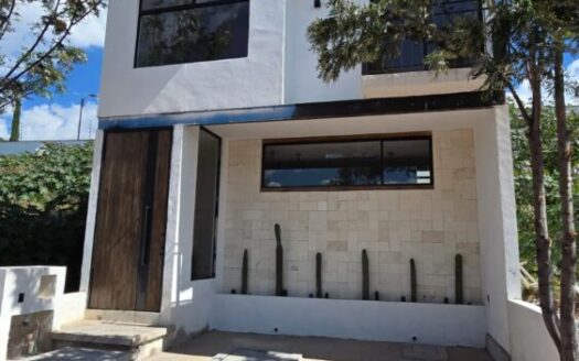 Casa Olivo – Ciudad Maderas Montaña