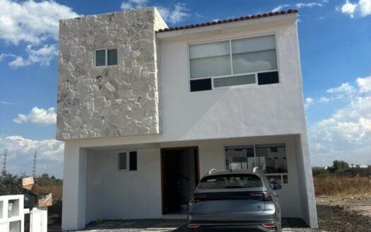 Casa Lía – Ciudad Maderas, El marques