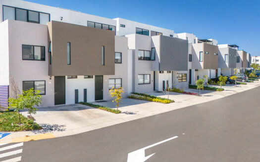 Casa Nessa Roof Garden – ZAKIA