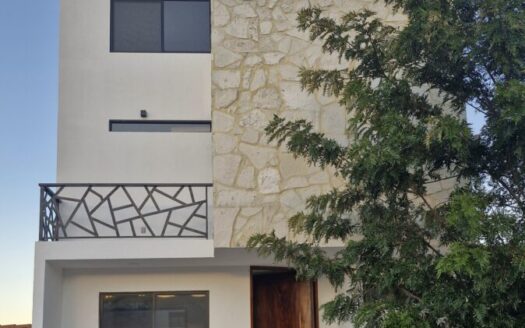 Casa – Aspen Ciudad Maderas Montaña $4,750,000