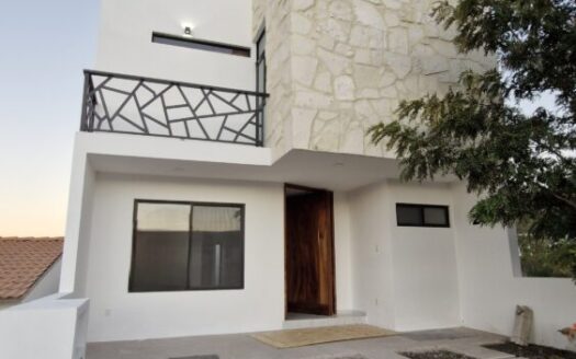 Casa – Aspen Ciudad Maderas Montaña $4,750,000
