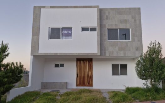 Casa Fugi – Ciudad Maderas Montaña $4,300,000