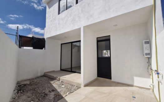 Casa Agatha – Ciudad Maderas El Marqués