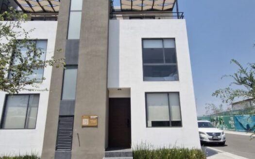 Casa con Terraza – Ziré, el Marqués